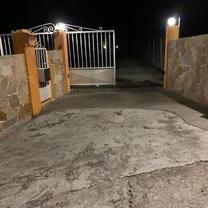 https://vacances-entre-vert-et-mer.comcaribbean.com